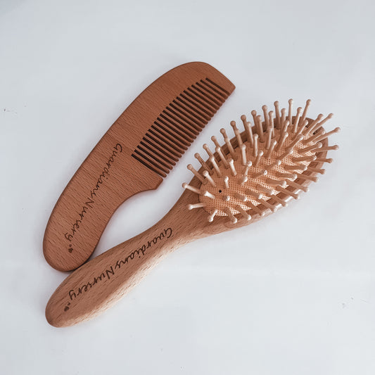 Brush & comb set